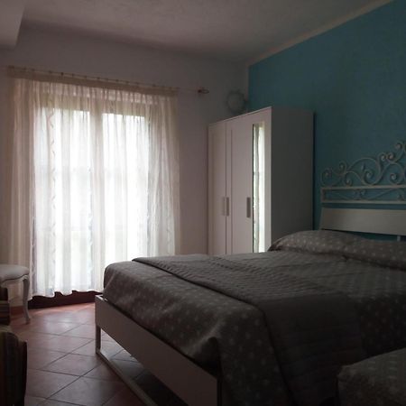 Lo Sporting Bed&Breakfast Nasino Bagian luar foto